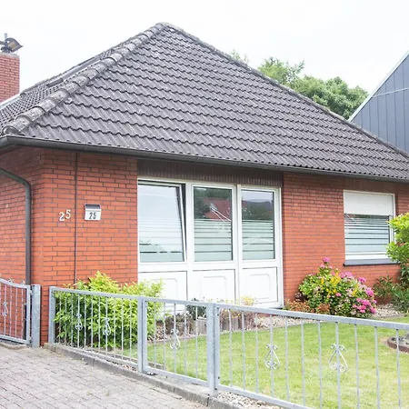 Mit Küche, Garten Und Smart-tv Ferienhaus Emden