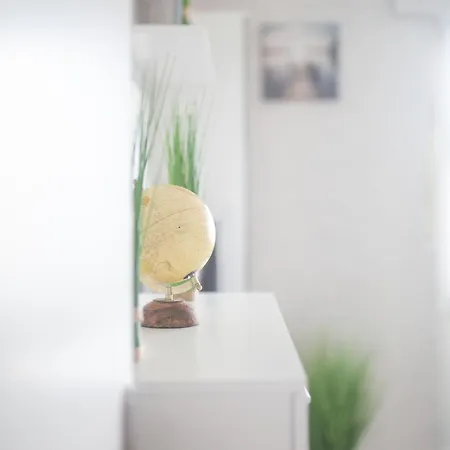 Holiday home Mit Kueche, Garten Und Smart-tv Emden